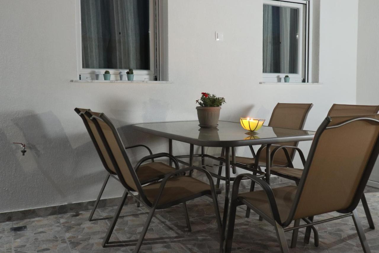 Filippou Luxury Apartments Flogita Zewnętrze zdjęcie